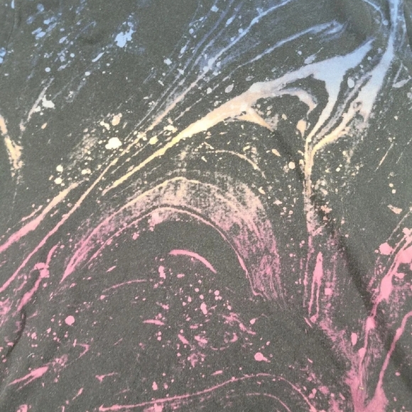 Hollister Galazy Black Shirt Size S Curved Hem - Picture 3 of 6